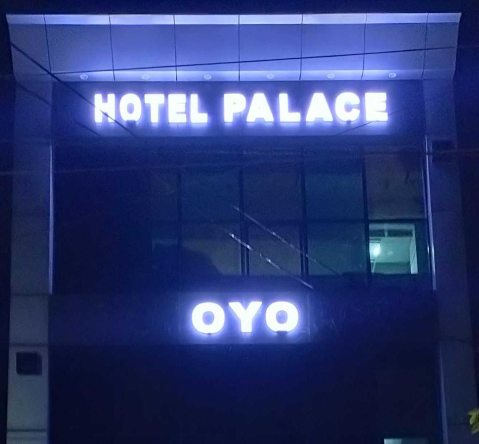 Oyo Palace Hotel Rohtak Exteriér fotografie